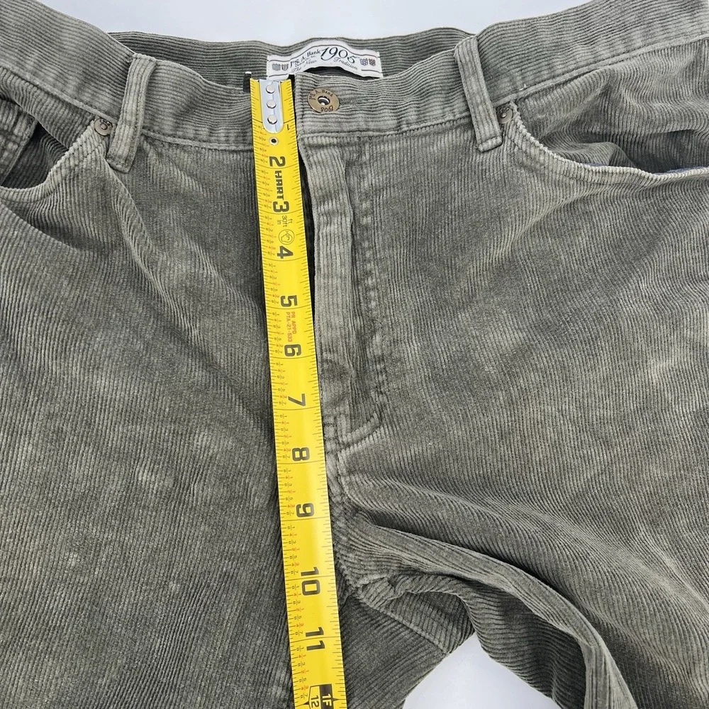 Jos A Bank Corduroy Pants Mens 35 x 32 Flat Front Straight Leg Khaki Green